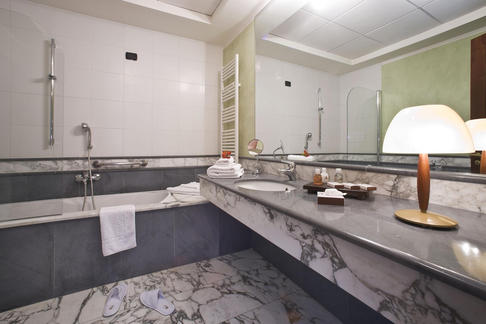 Albergo Dell'Agenzia Μπρα Εξωτερικό φωτογραφία