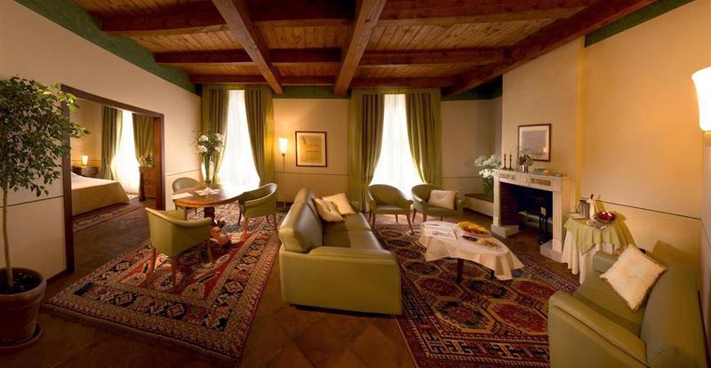 Albergo Dell'Agenzia Μπρα Εξωτερικό φωτογραφία